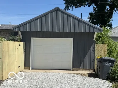 2742 W 18th Street Anderson IN 46011