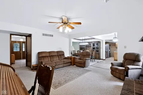 487 Moccosin Road Greenwood IN 46142