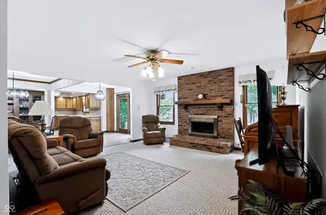 487 Moccosin Road Greenwood IN 46142
