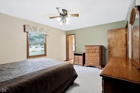 487 Moccosin Road Greenwood IN 46142