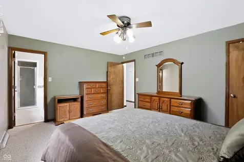 487 Moccosin Road Greenwood IN 46142