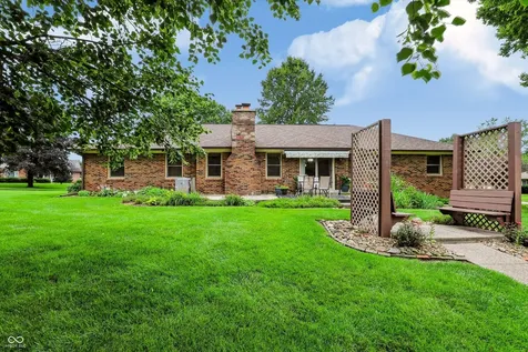 487 Moccosin Road Greenwood IN 46142