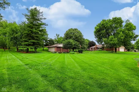 487 Moccosin Road Greenwood IN 46142