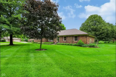 487 Moccosin Road Greenwood IN 46142