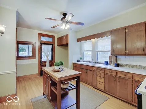 1297 Wayne Street Noblesville IN 46060