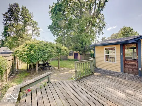 1297 Wayne Street Noblesville IN 46060