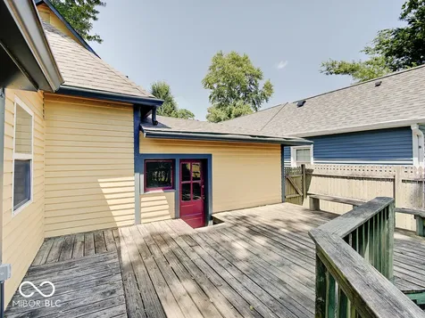 1297 Wayne Street Noblesville IN 46060