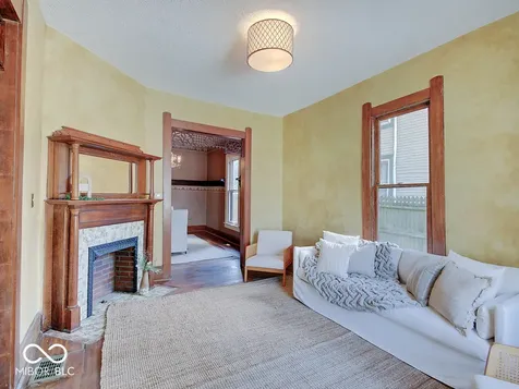 1297 Wayne Street Noblesville IN 46060