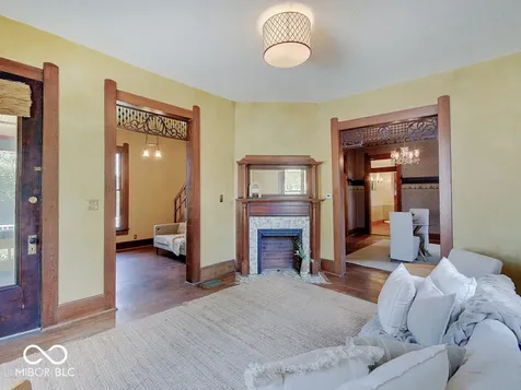 1297 Wayne Street Noblesville IN 46060
