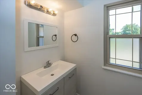 8124 Lieber Road Indianapolis IN 46260