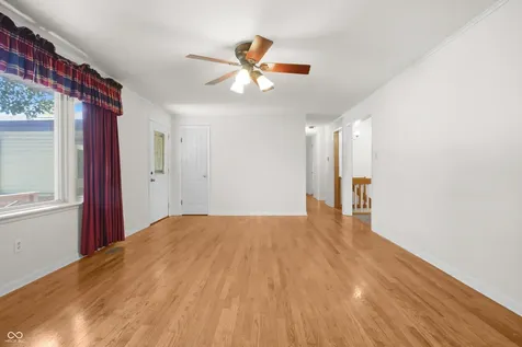 852 Knollwood Drive Columbus IN 47203
