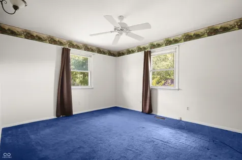 852 Knollwood Drive Columbus IN 47203