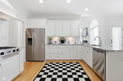12350 Petalon Trace Fishers IN 46037