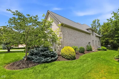 12350 Petalon Trace Fishers IN 46037
