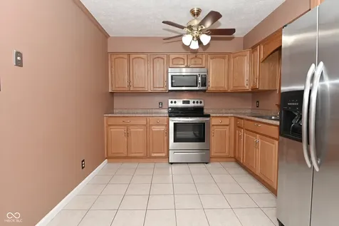 1040 Emory Lane Indianapolis IN 46241