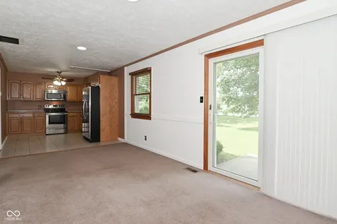 1040 Emory Lane Indianapolis IN 46241