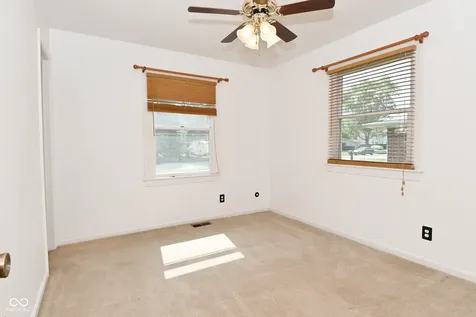 1040 Emory Lane Indianapolis IN 46241