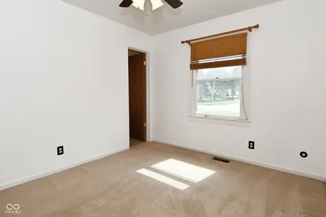 1040 Emory Lane Indianapolis IN 46241