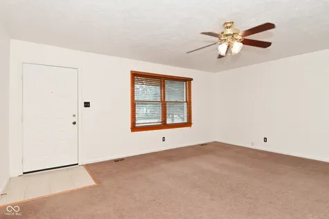 1040 Emory Lane Indianapolis IN 46241