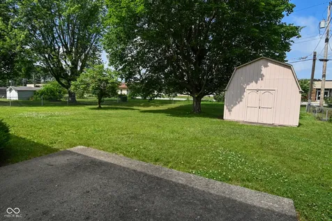 1040 Emory Lane Indianapolis IN 46241