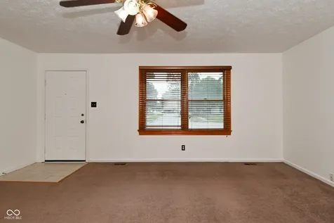 1040 Emory Lane Indianapolis IN 46241