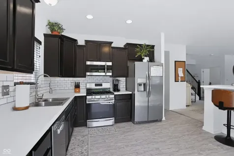 7435 Beal Circle Indianapolis IN 46217