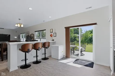 7435 Beal Circle Indianapolis IN 46217