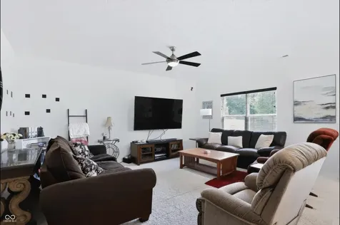 7435 Beal Circle Indianapolis IN 46217