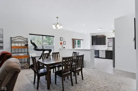 7435 Beal Circle Indianapolis IN 46217