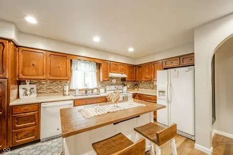 10806 Melissa Ann Drive Avon IN 46234