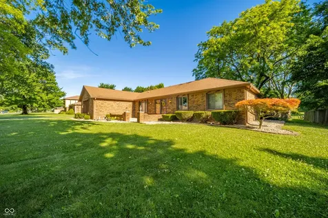 10806 Melissa Ann Drive Avon IN 46234