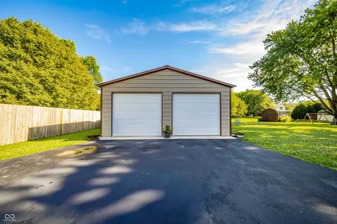 10806 Melissa Ann Drive Avon IN 46234
