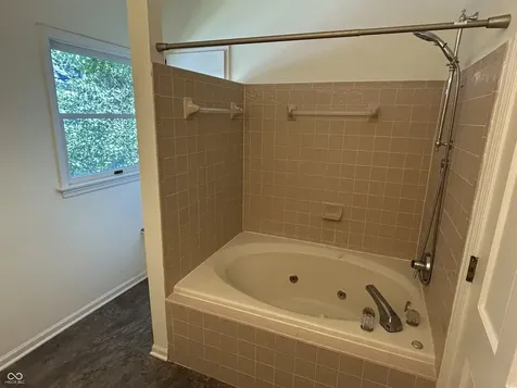 5145 E Walnut Street Indianapolis IN 46219