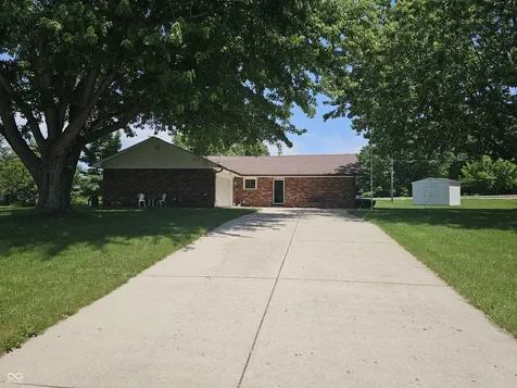 2 Calle De Real Street Pendleton IN 46064