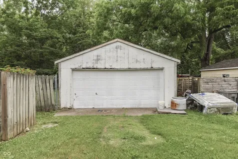 301 N Galeston Avenue Indianapolis IN 46229