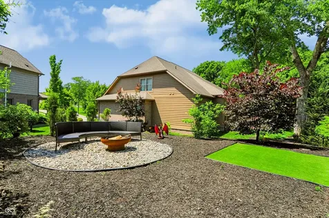 4946 Morgans Creek Court Carmel IN 46033
