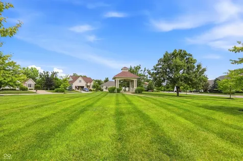 4093 Bayberry Greenwood IN 46143