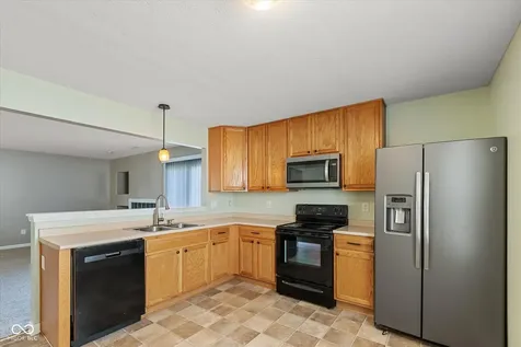 2808 Dawnlake Drive Indianapolis IN 46217