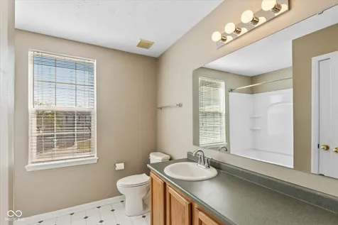 2808 Dawnlake Drive Indianapolis IN 46217