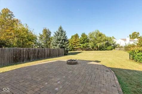 2808 Dawnlake Drive Indianapolis IN 46217