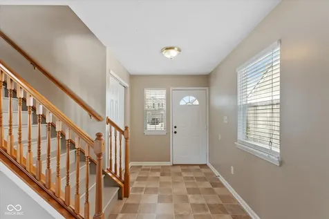 2808 Dawnlake Drive Indianapolis IN 46217