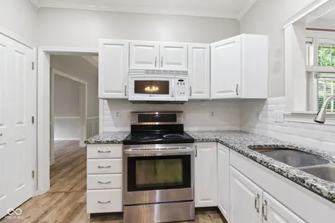 11384 Songbird Lane Fishers IN 46038
