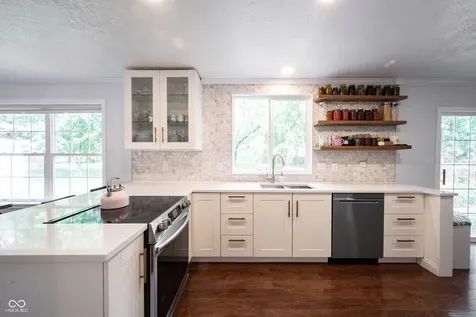 12526 Clearview Lane Indianapolis IN 46236