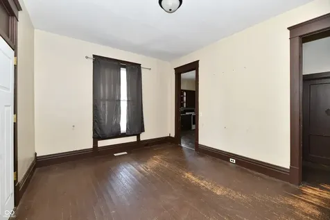 208 E Sherman Street Windfall IN 46076