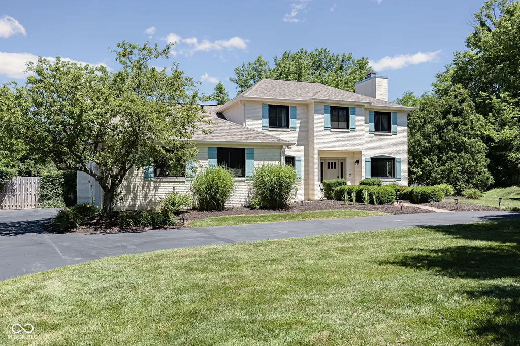 11499 Valley Meadow Drive Zionsville IN 46077