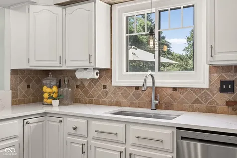 11499 Valley Meadow Drive Zionsville IN 46077