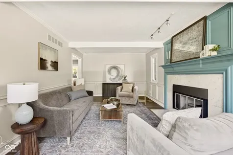 11499 Valley Meadow Drive Zionsville IN 46077