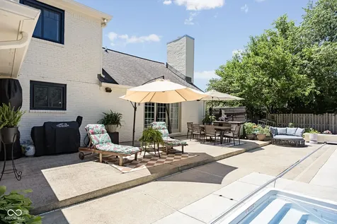 11499 Valley Meadow Drive Zionsville IN 46077