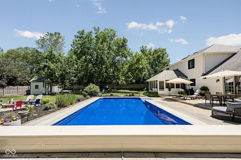 11499 Valley Meadow Drive Zionsville IN 46077