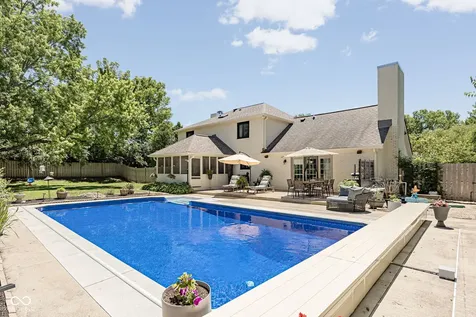 11499 Valley Meadow Drive Zionsville IN 46077